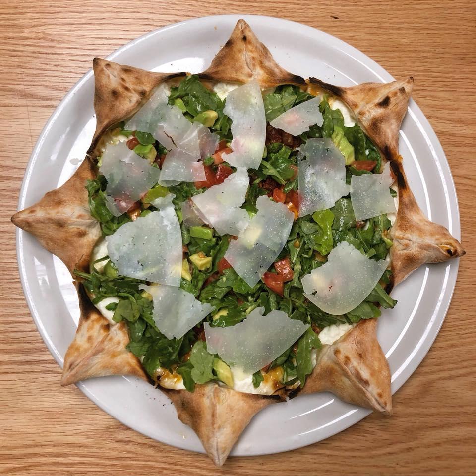 Mister O1 Extraordinary Pizza Restaurant in Miami Beach, Pizzeria